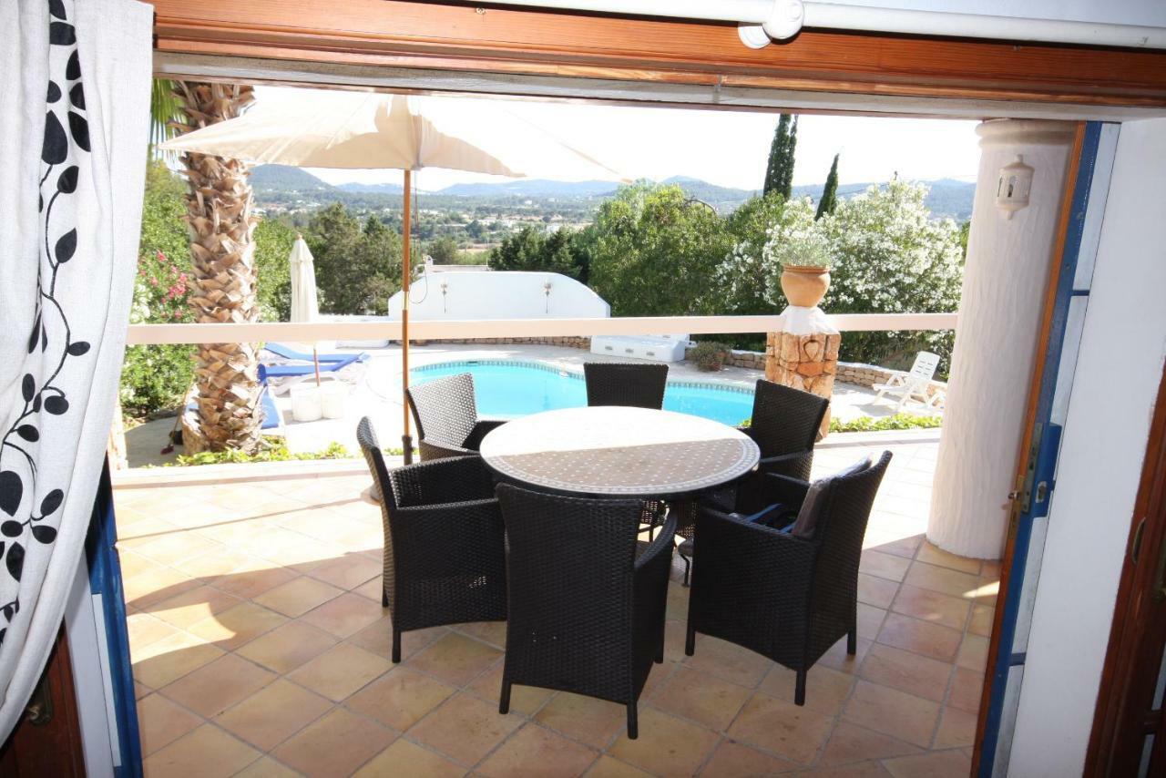 Can Alinda Santa Eulària des Riu Εξωτερικό φωτογραφία