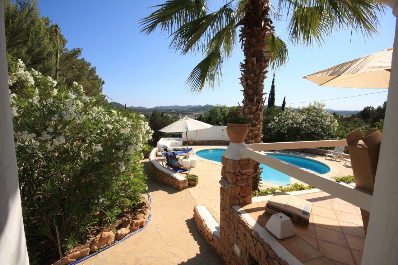 Can Alinda Santa Eulària des Riu Εξωτερικό φωτογραφία